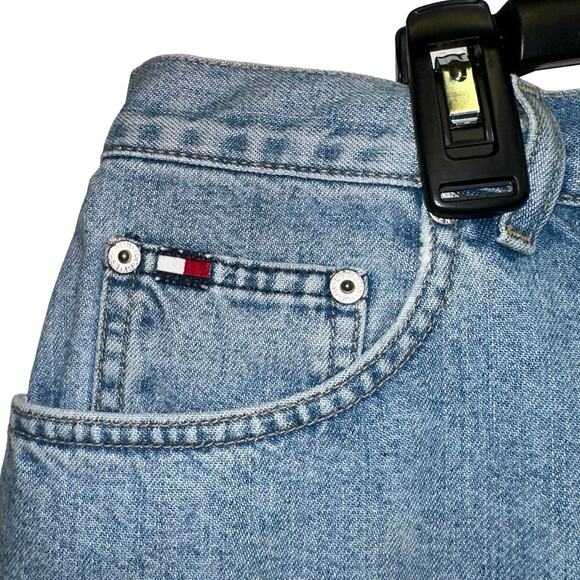 Vintage Tommy Hilfiger Stitched Flag Boyfriend Frayed Light Denim Shorts - Picture 2 of 7